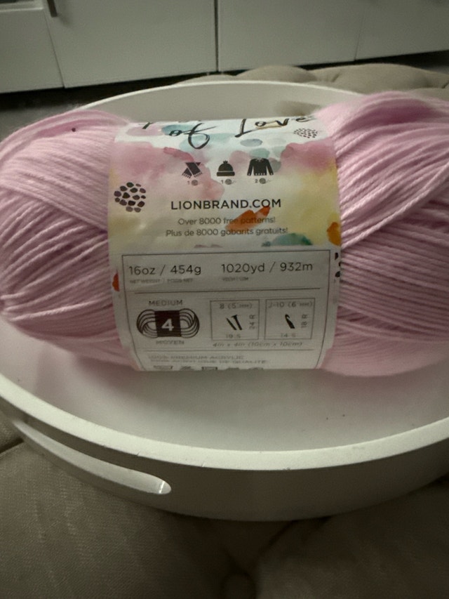 Lion Brand Yarn: Pound of Love - Light Pink - photo 2