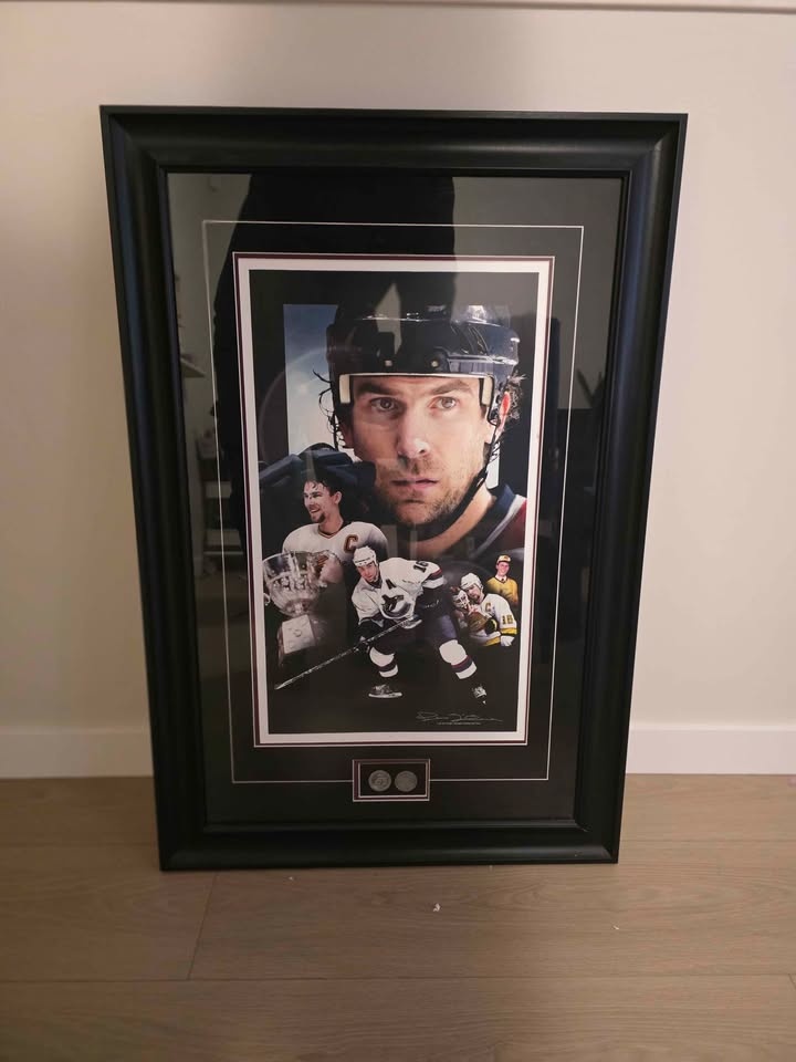 Trevor Linden Vancouver Canucks Framed Picture - photo 3