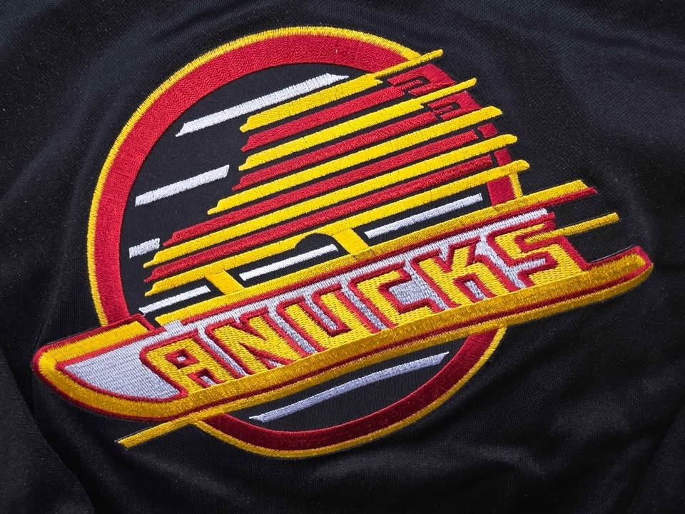 Vintage Vancouver Canucks Jersey XL - photo 3