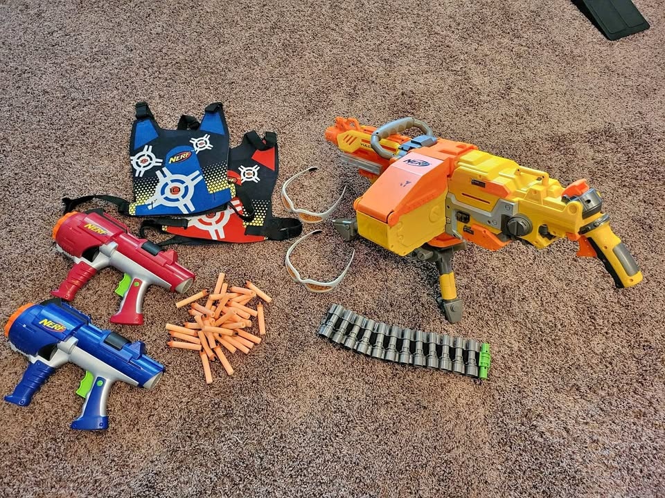 3 Nerf Guns & Accessories Bundle