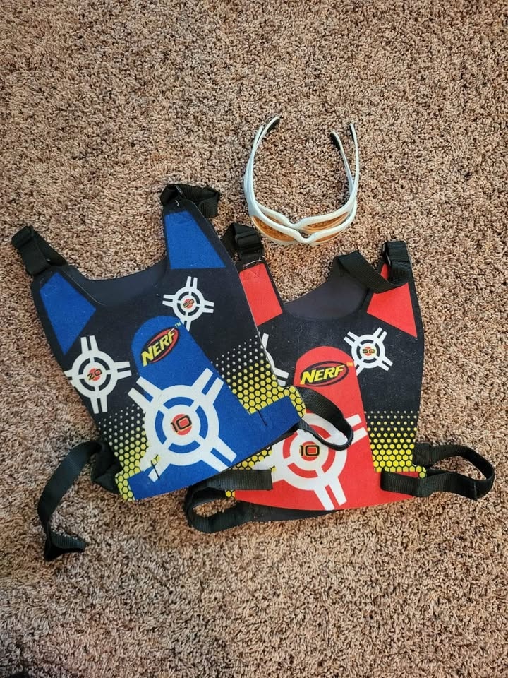 3 Nerf Guns & Accessories Bundle - photo 4