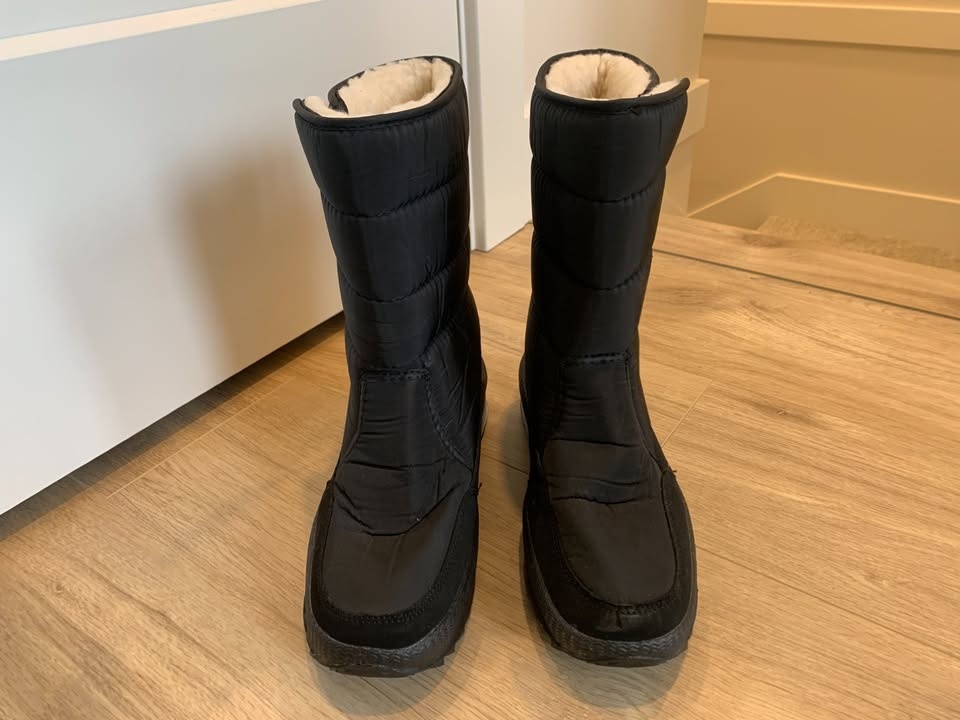 Brand New Men's Winter Snow Boots - photo 3
