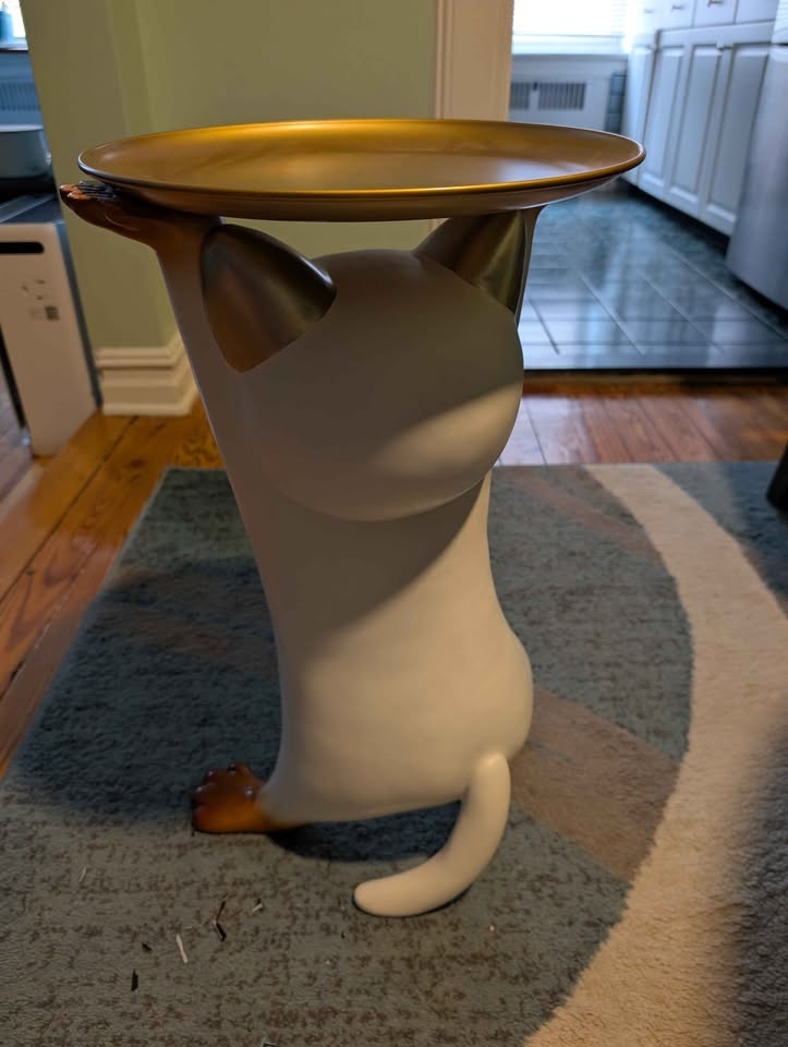 23" Cat Deco Resin Figurine Side Table - photo 4