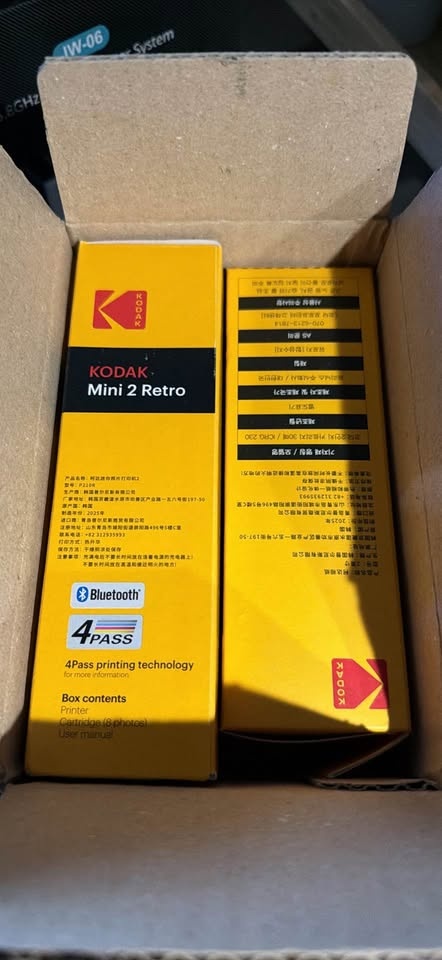 KODAK Mini 2 Retro Photo Printer Bundle - Yellow - photo 2