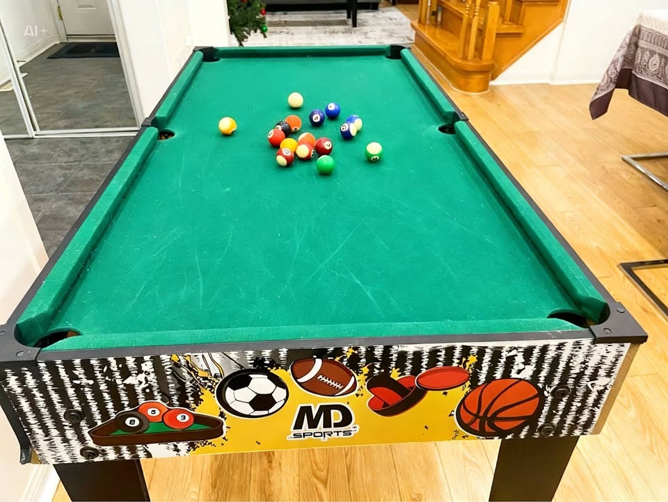 Pool table