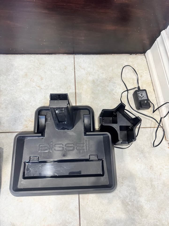 Bissell Crosswave Cordless Max Black Vacuum - photo 4