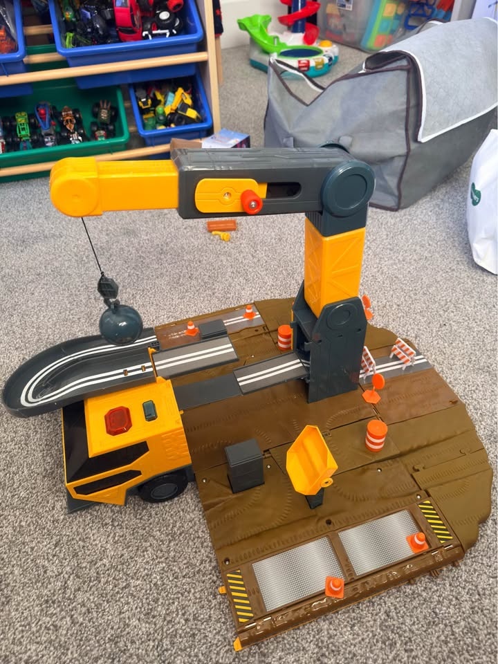 CAT Little Machines Jumbo Crane Playset - photo 4