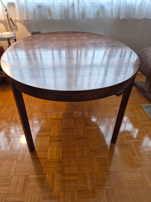 Expandable Dining Table for 4-10 persons - photo 2