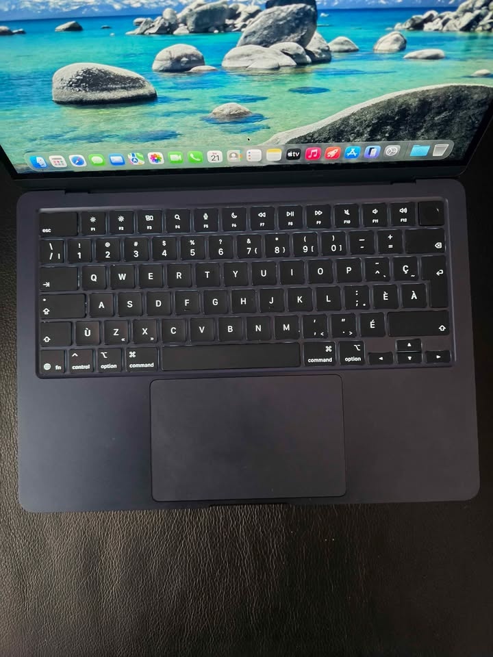 Macbook Air M4 - photo 2