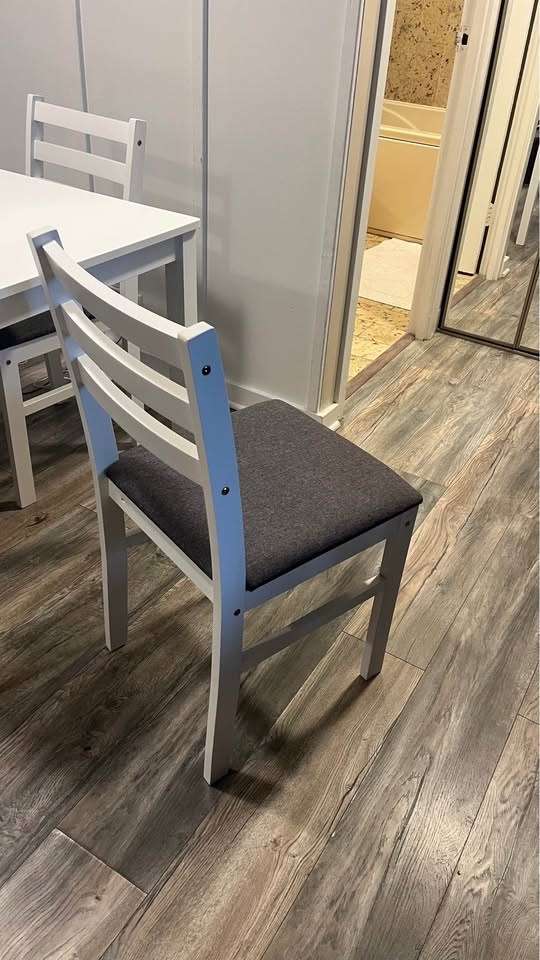 White 5-Piece Dining Table Set - photo 3