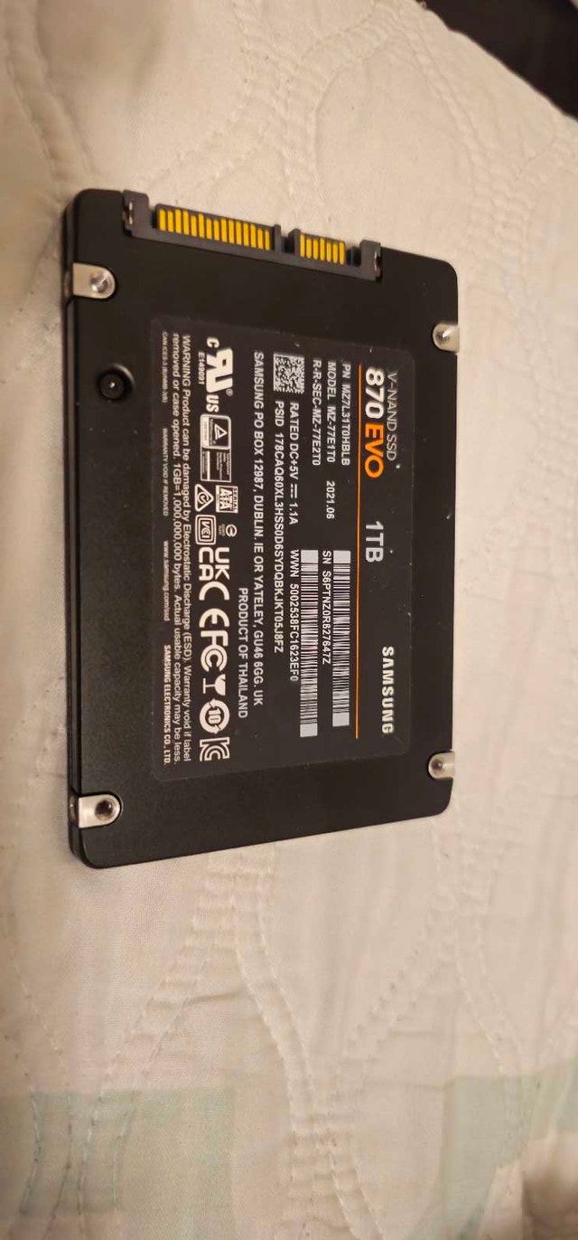 SAMSUNG 870 EVO SATA III SSD 1TB 2.5"