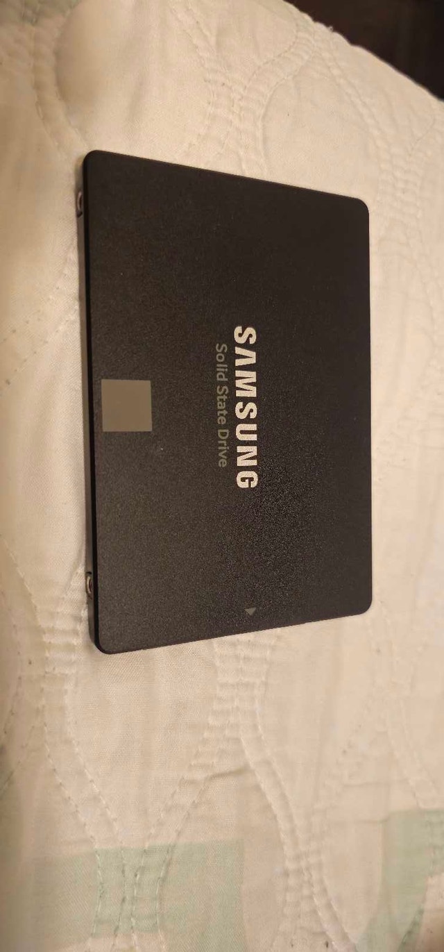 SAMSUNG 870 EVO SATA III SSD 1TB 2.5" - photo 2