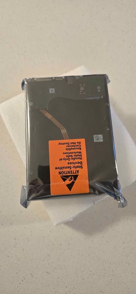 Seagate IronWolf Pro 12TB 7200RPM 256MB SATA 6Gb/s - photo 2