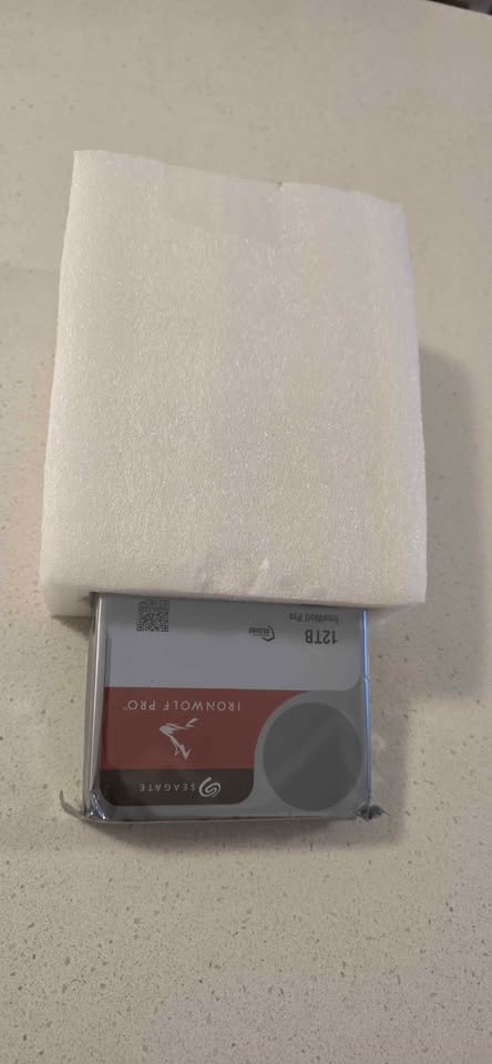 Seagate IronWolf Pro 12TB 7200RPM 256MB SATA 6Gb/s - photo 4