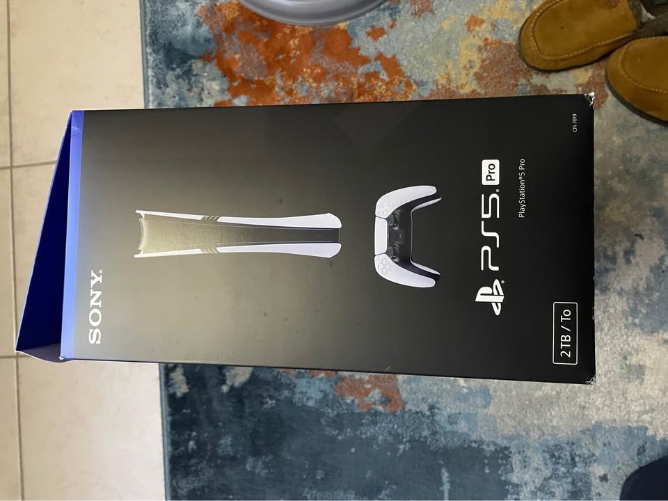 PlayStation 5 Pro - 2TB - photo 3