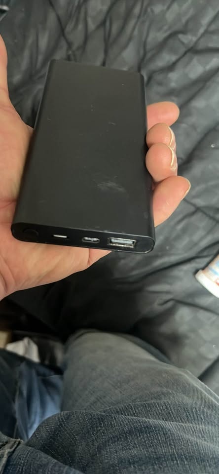 Hidden camera/power bank - photo 3
