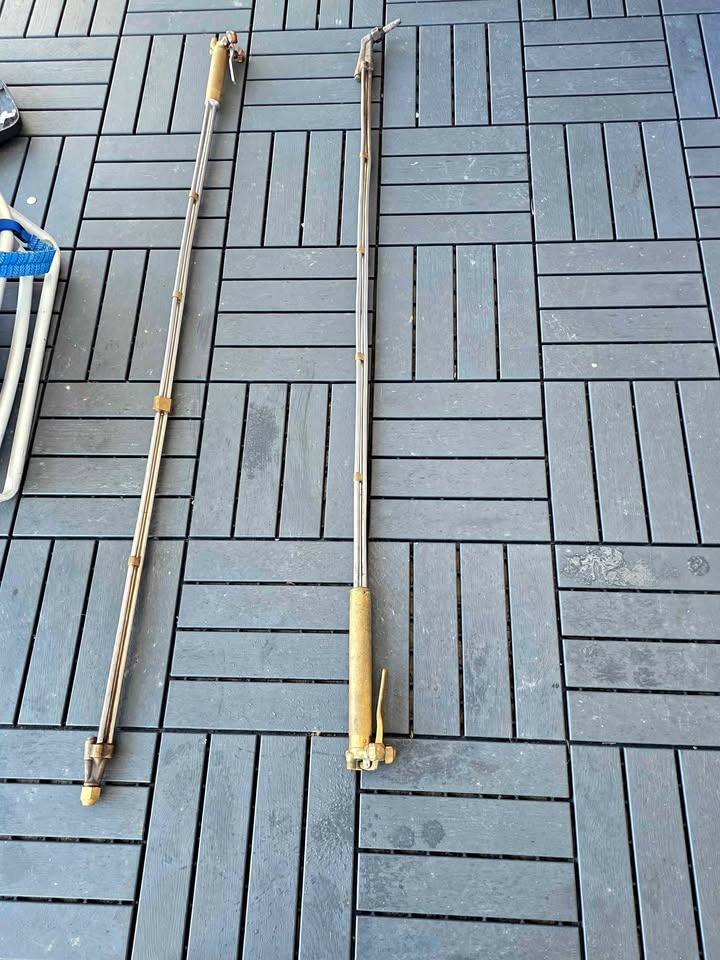 5' Harris cutting torch 70 degree head and/or 5' Harris style st
