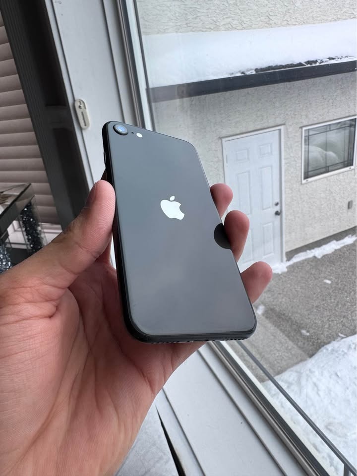iPhone SE 2nd Gen 64GB Black Unlocked - photo 2