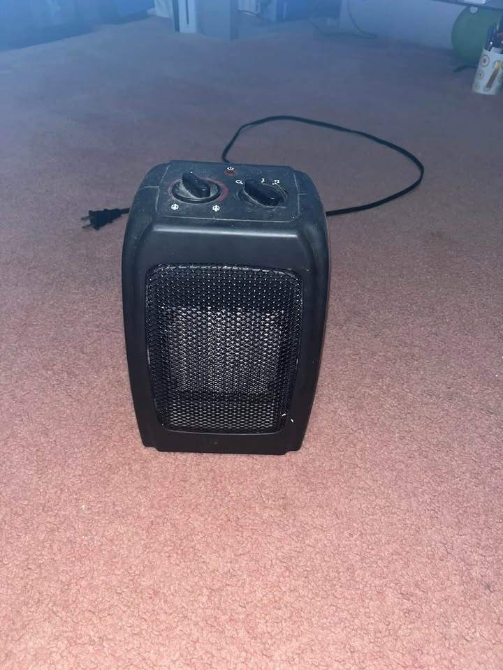 3 Space Heaters – Honeywell & More! - photo 2