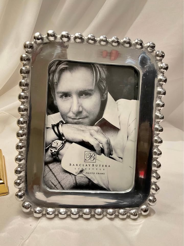 Silver Hobnail 5x7 Picture Frame