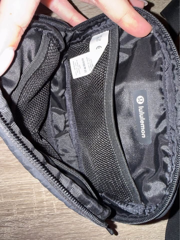 Mini Lulu belt bag 0.7L - photo 2