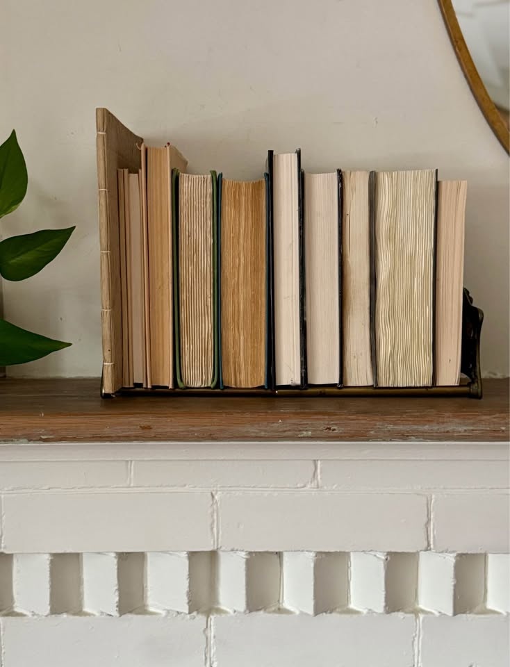 Vintage Brass Owl Expandable Book Rack – Art Nouveau Style - photo 5