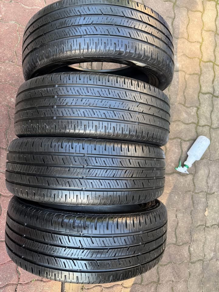 Hyundai Kona/Mazda CX50 Tires 215 55 18 - photo 2