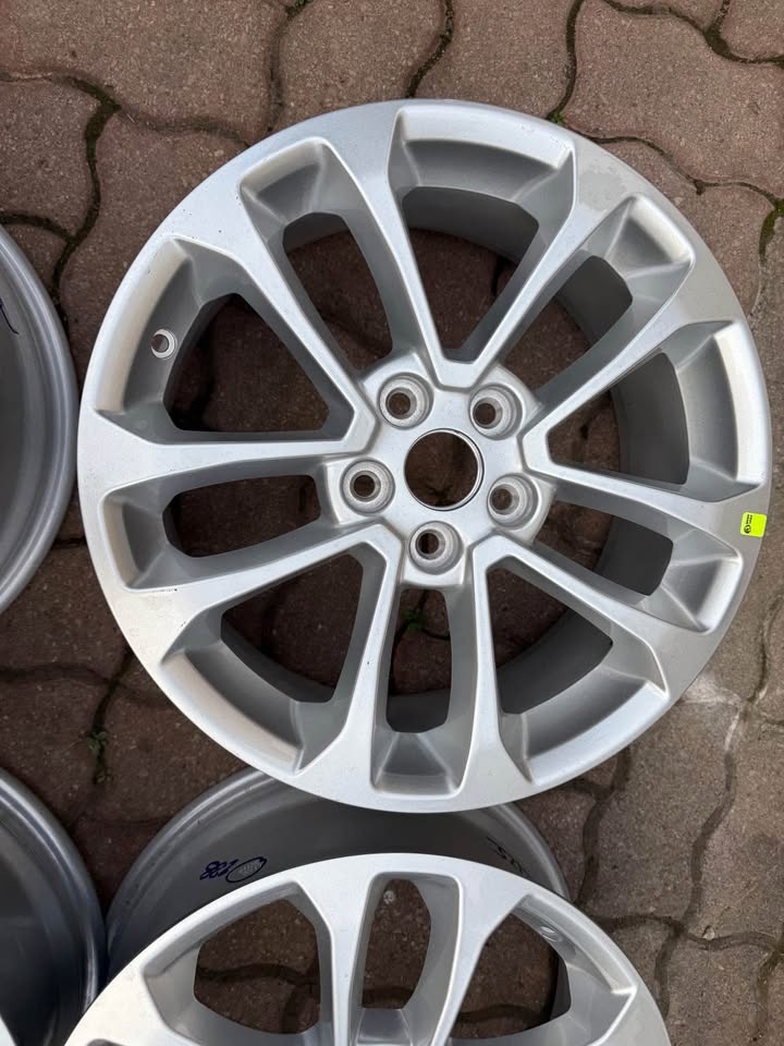Ford Escape / Ford Maverick Rims - photo 4