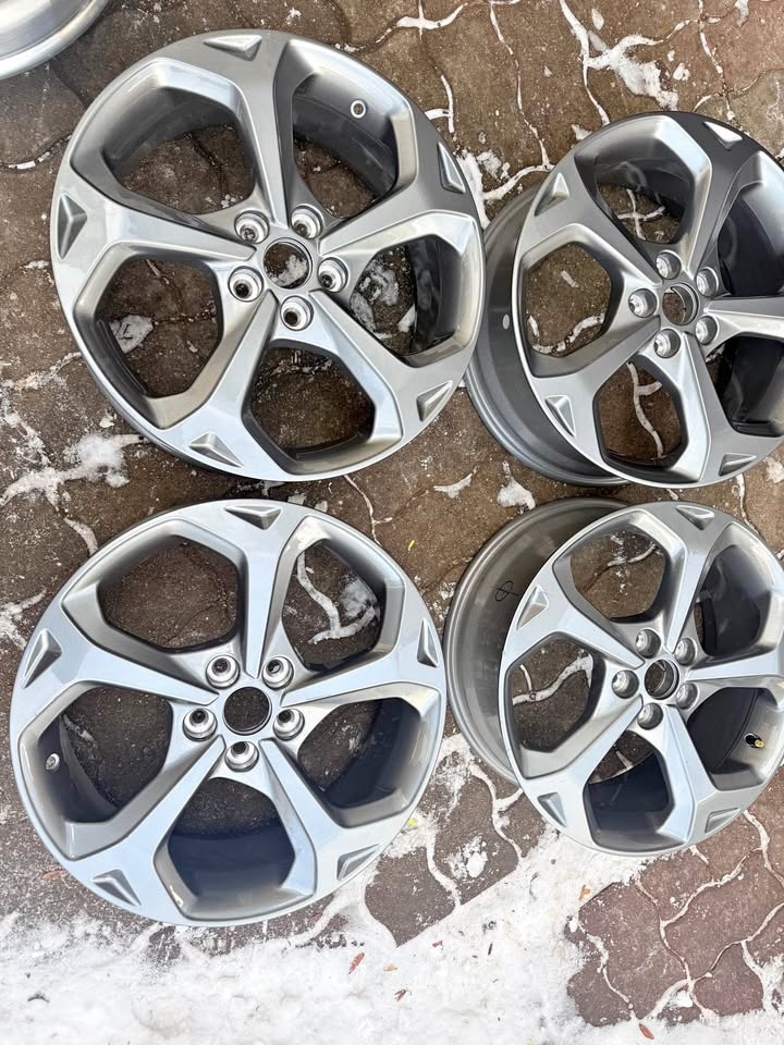 Ford Escape OEM Rims