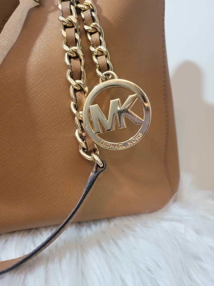 Michael Kors Jet Set Travel Large Chain Shoulder Tote - photo 3