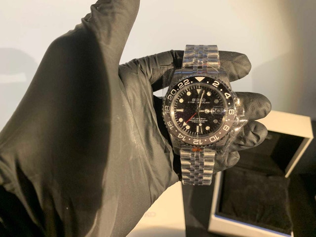Seiko Mod "Bruce Wayne" GMT Dive Watch - photo 3