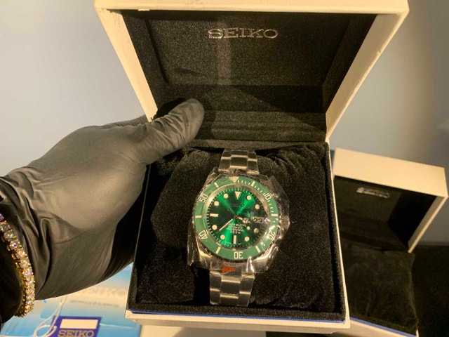 Seiko MOD Submariner "Hulk"