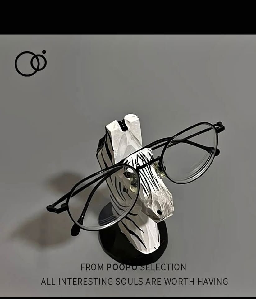 Glasses holder