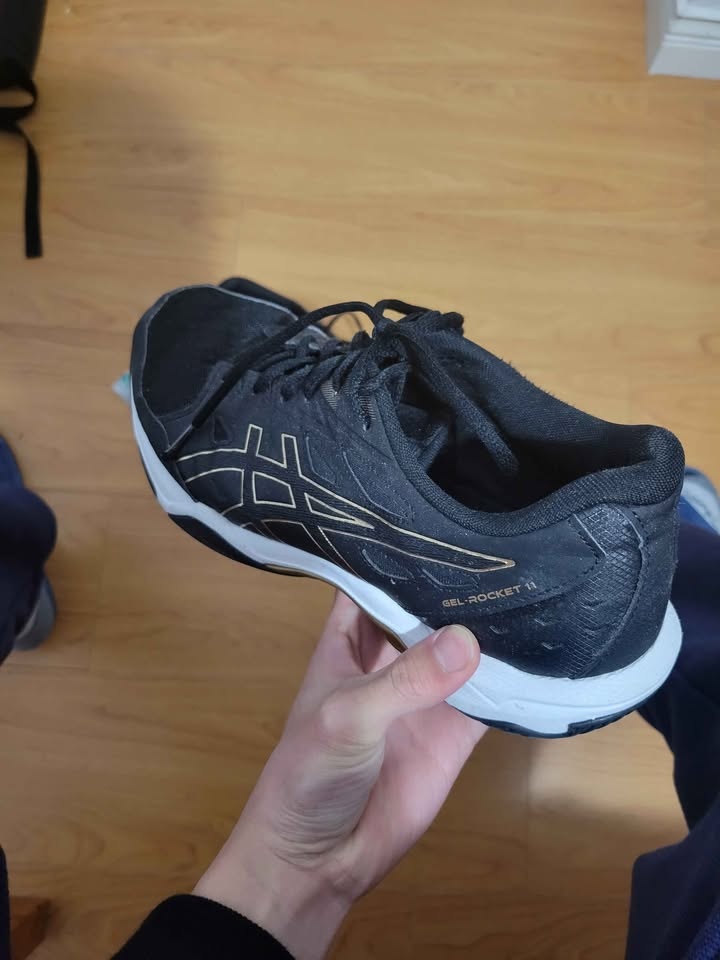 ASICS Gel-Rocket 11 - US Size 9 - Indoor Court Shoes - photo 2