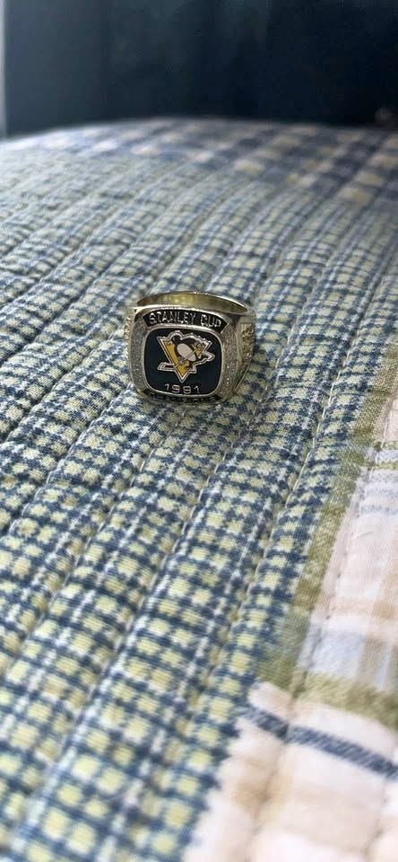 Molson Stanley cup ring