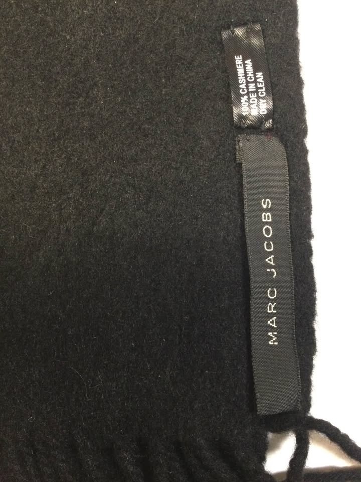 Marc Jacobs Cashmere Scarf 57" x 11" - photo 2