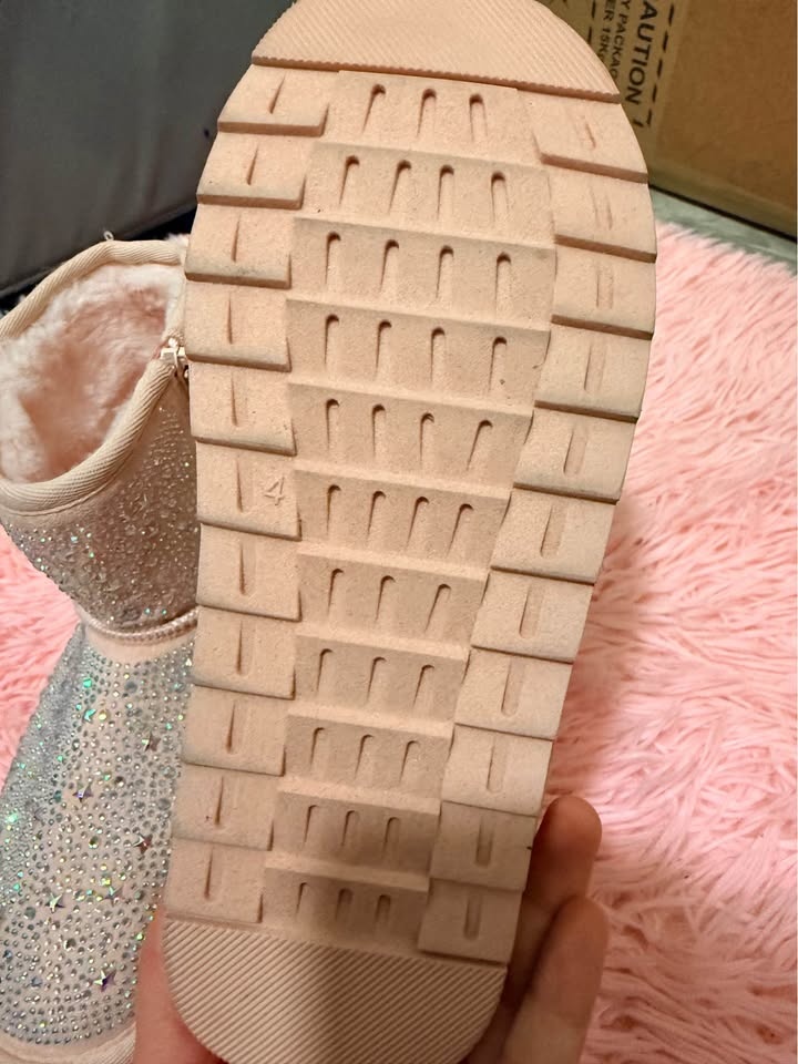 New Pink Boots Size 4🌸 - photo 4