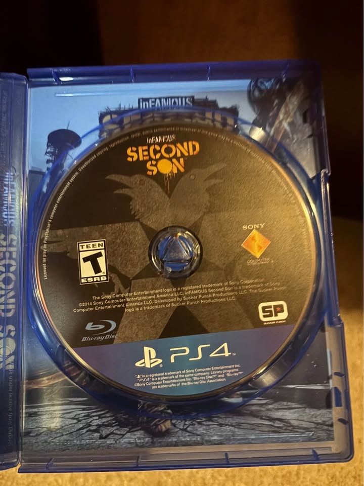 InFAMOUS Second Son PS4 Disc Version - photo 2