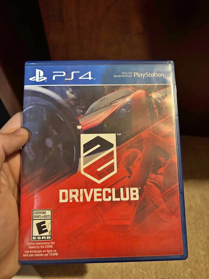 Driveclub PS4 Disc Version