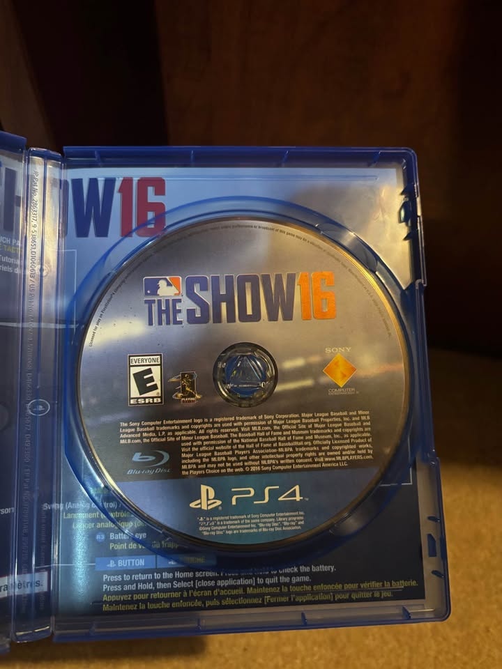 The Show 16 PS4 Disc Version - photo 2