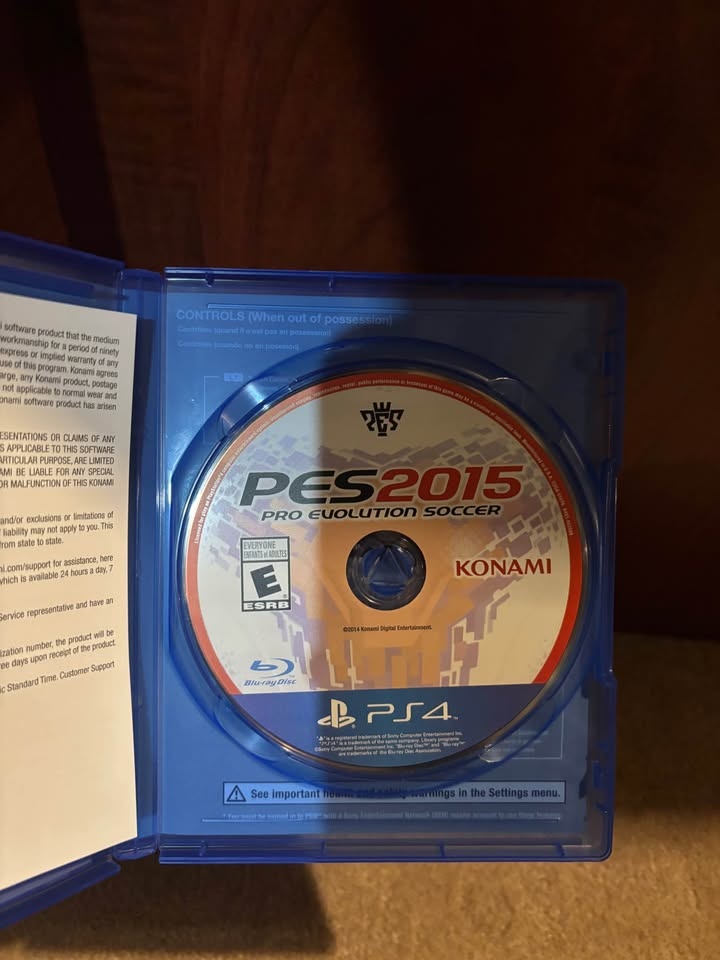 PES 2015 PS4 Disc Version - photo 2
