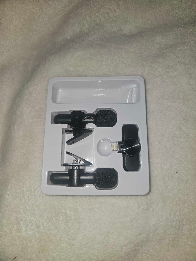 Wireless Lavalier Microphone
