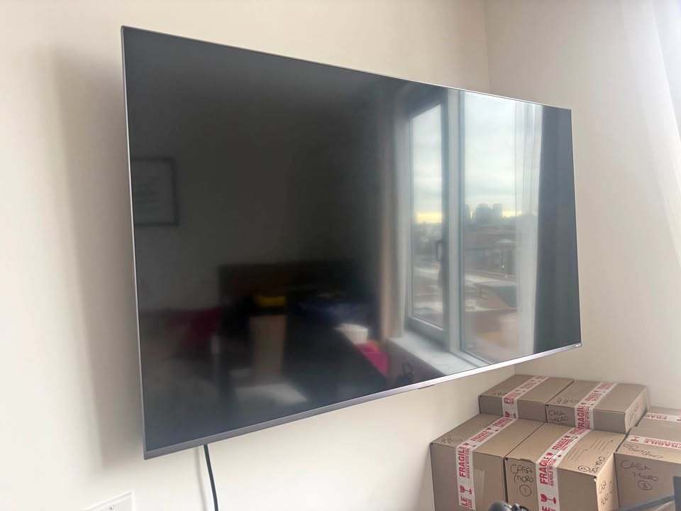 TCL 50’ Smart TV