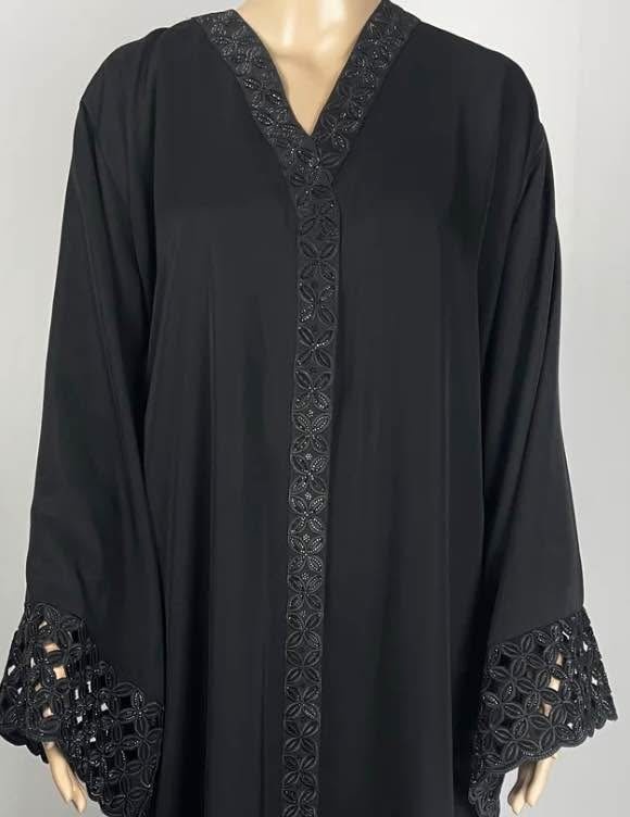 Sleek Elegance Laser-Cut Abaya - photo 2