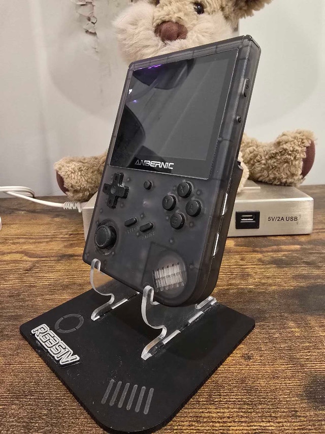 Mint Anbernic RG351V Retro Handheld - photo 2