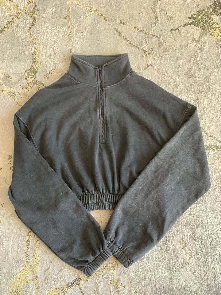 Cropped Sweater - XS - photo 3