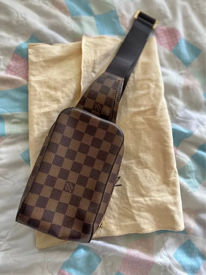 Vintage Louis Vuitton Body Bag thumbnail