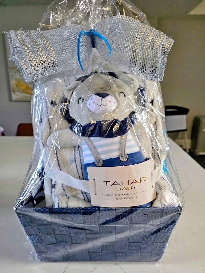 Tahari Baby Gift Basket – Brand New, Never Opened