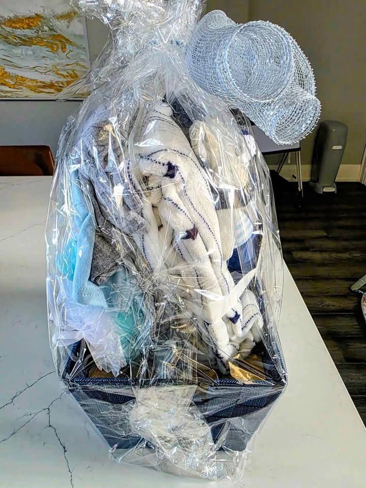 Tahari Baby Gift Basket – Brand New, Never Opened - photo 2