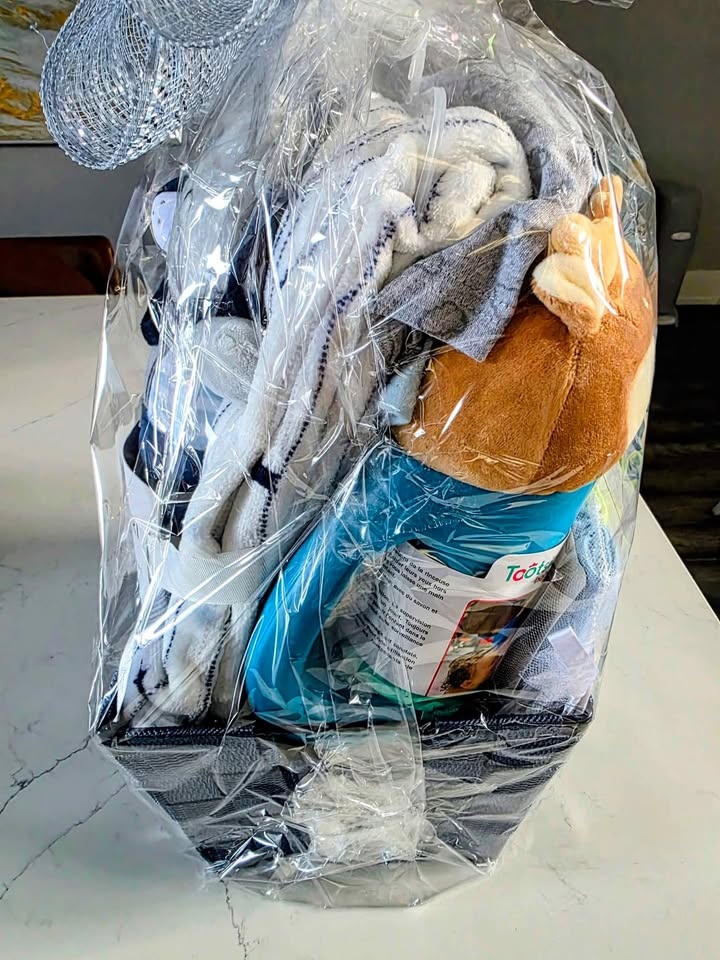 Tahari Baby Gift Basket – Brand New, Never Opened - photo 3